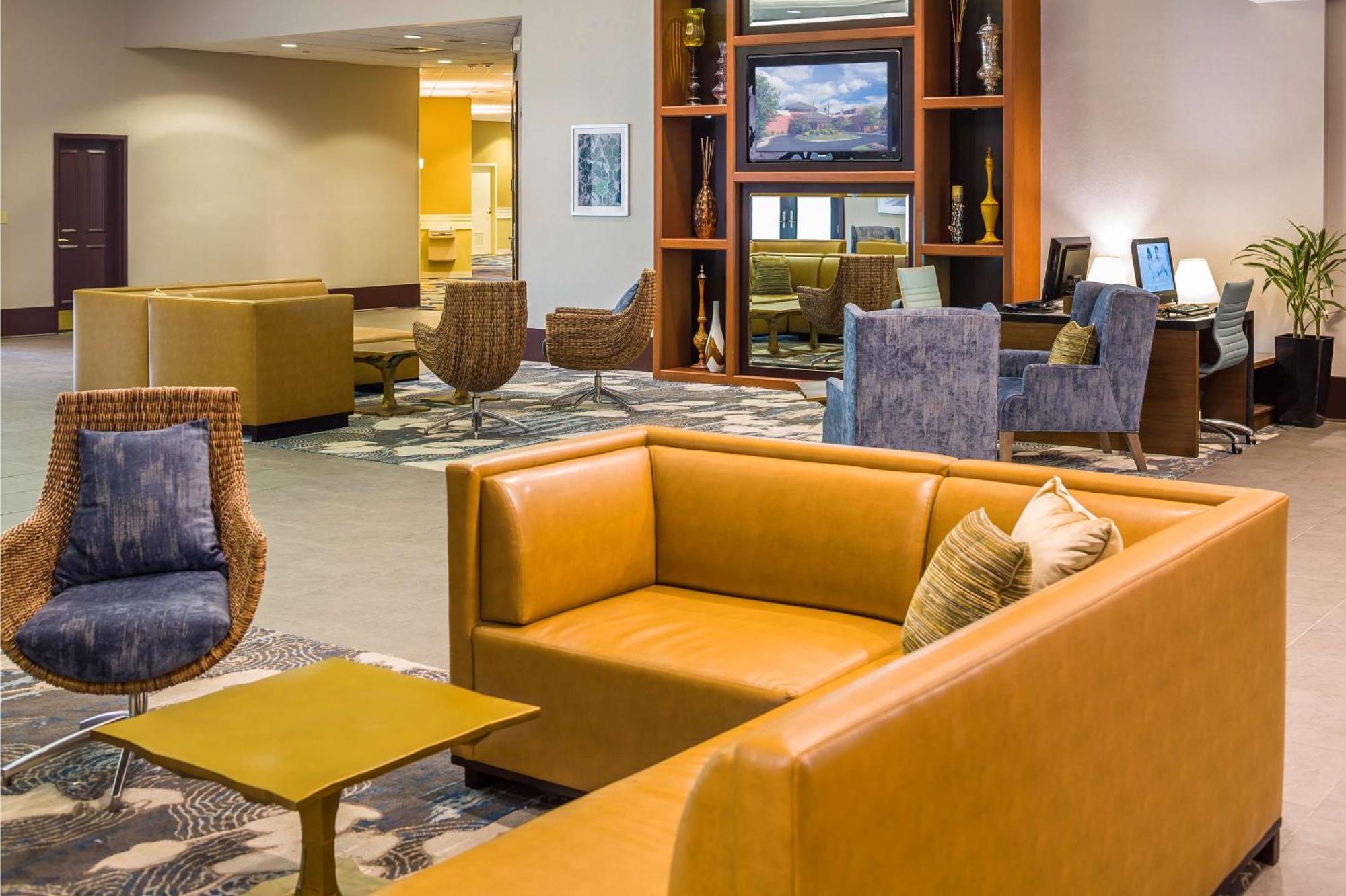 Doubletree By Hilton Boston-Андоувър Екстериор снимка