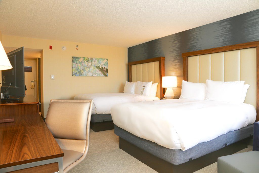 Doubletree By Hilton Boston-Андоувър Екстериор снимка